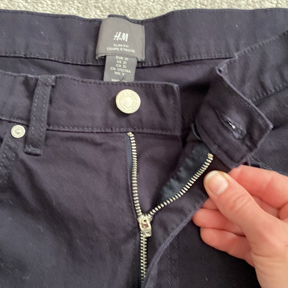 H & M Slim Fit Black shorts NWOT - Picture 5 of 8